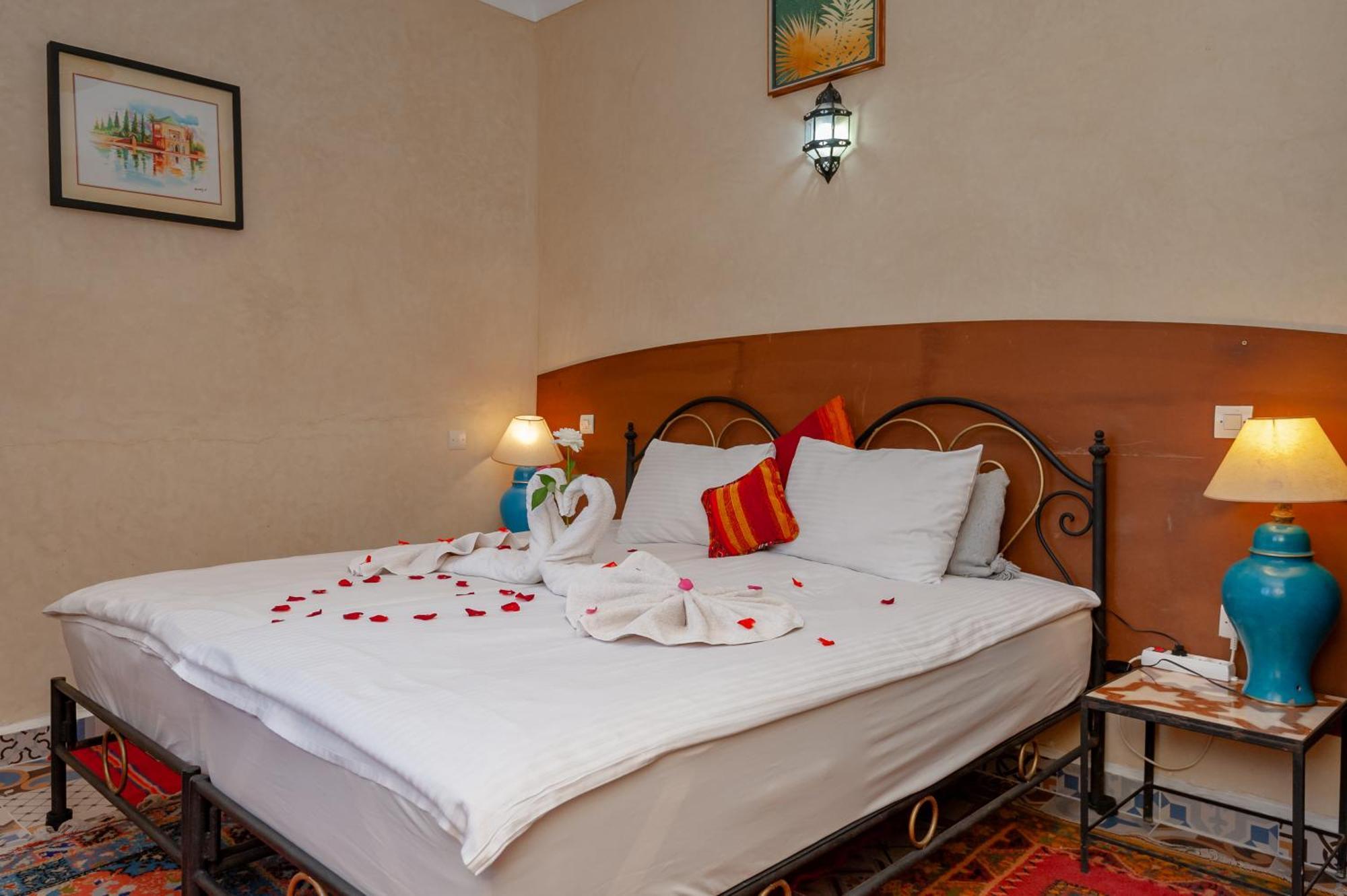 Riad Losra Marrakesh Bagian luar foto