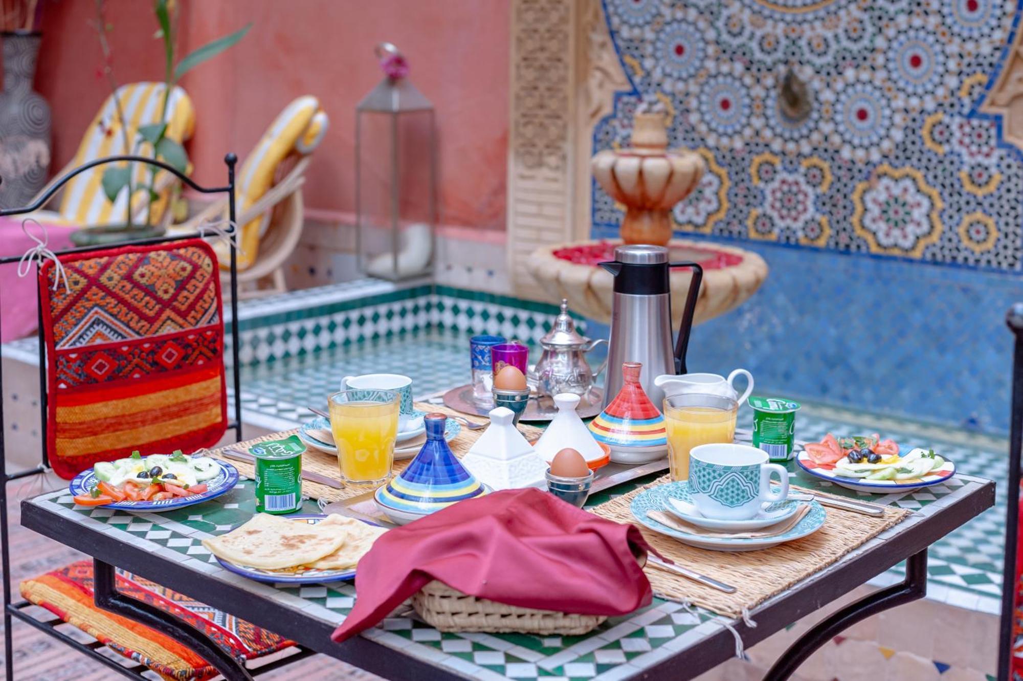 Riad Losra Marrakesh Bagian luar foto